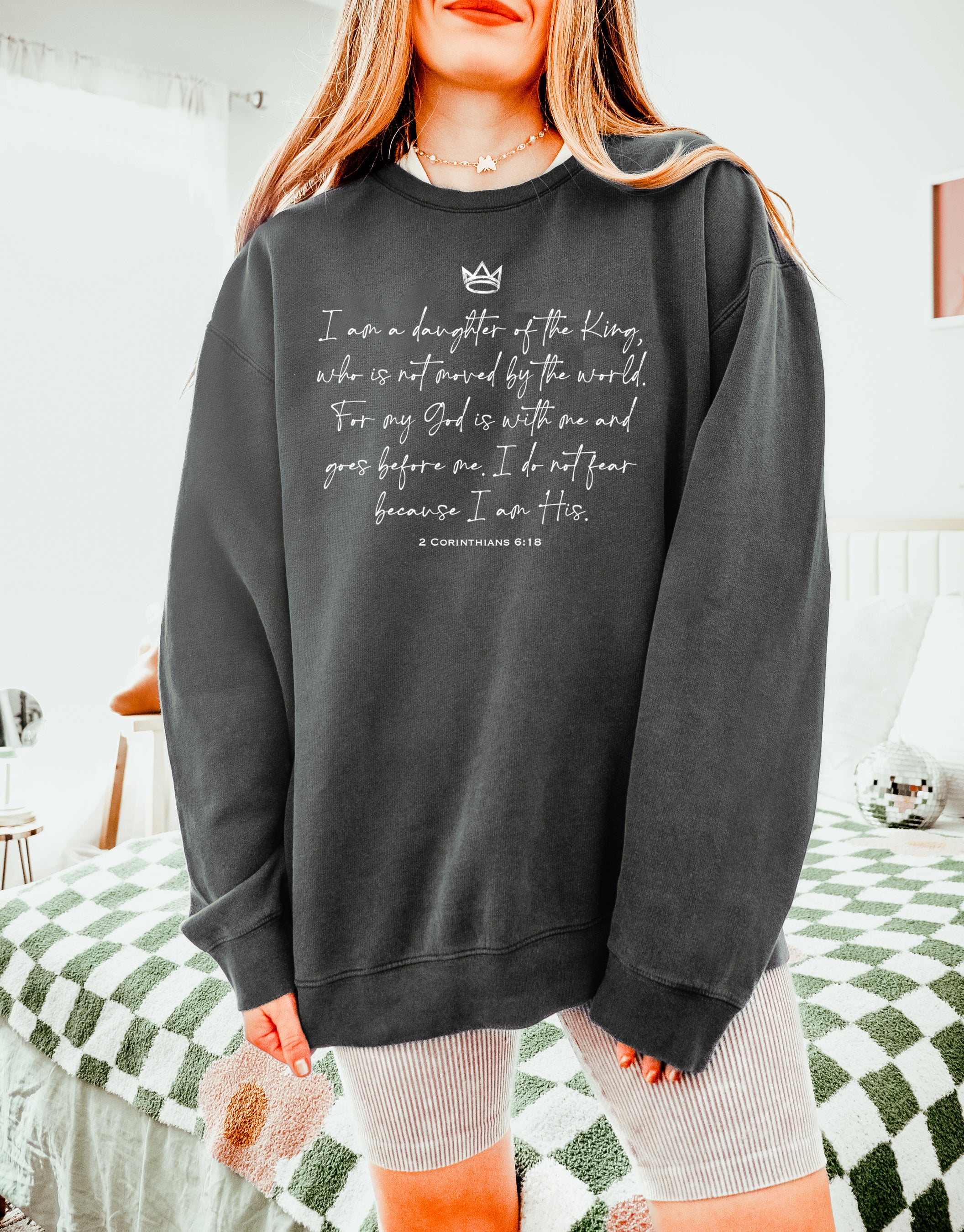 DAUGHTER OF THE KING UNISEX SWEATSHIRT