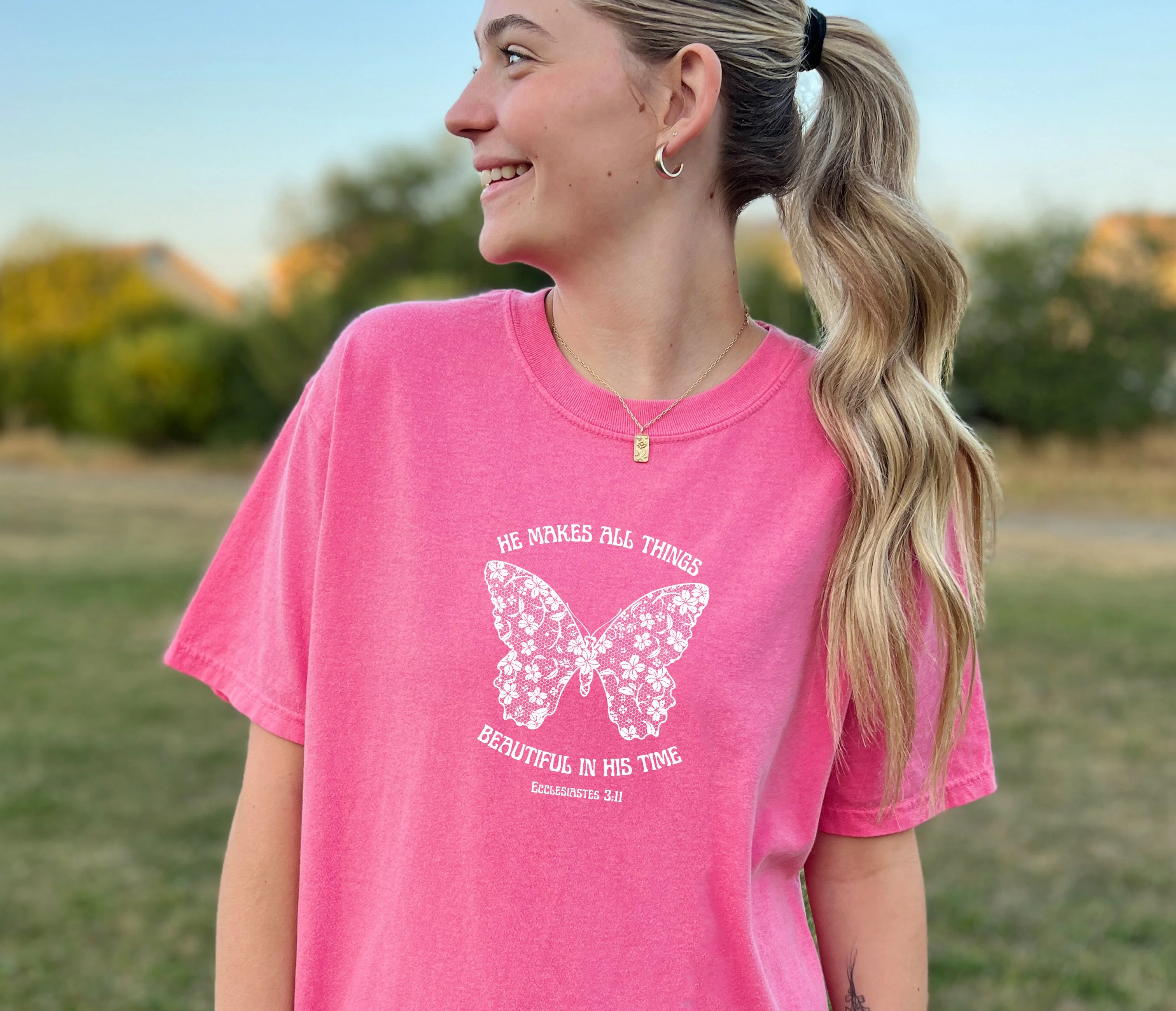 HE MAKES ALL THINGS BEAUTIFUL IN HIS TIME UNISEX TEE - Image 4