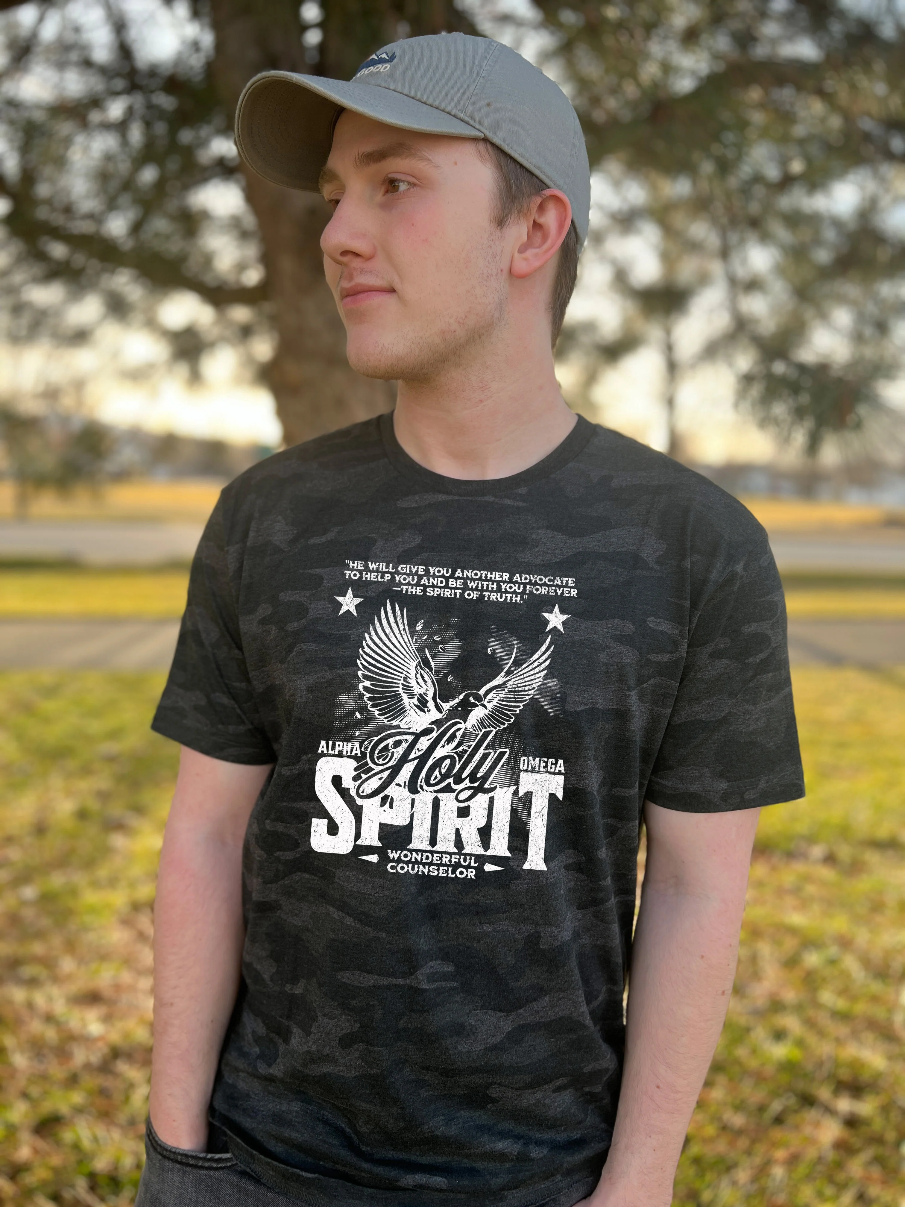 SPIRIT OF TRUTH WITH EAGLE CAMO UNISEX MENS TEE